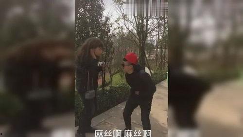 国产贵州话搞笑视频,国产搞笑视频带你领略地道幽默