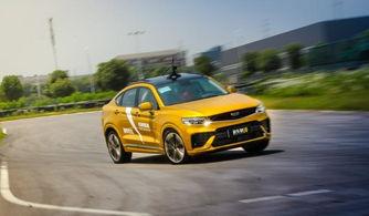 国产小型suv试驾对比视频,性能与舒适性的巅峰对决