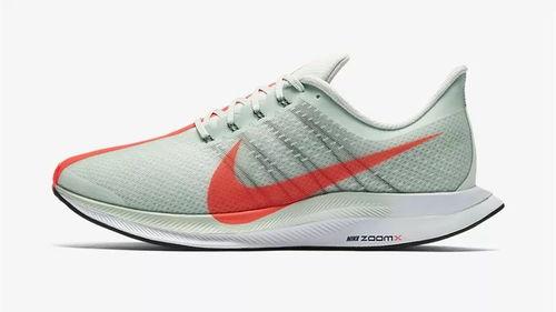 国产跑鞋对飙视频教程,跟随视频教程解锁竞速新技能