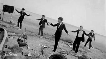 国产男团跳舞视频,国产男团演绎动感舞姿，点燃舞台魅力